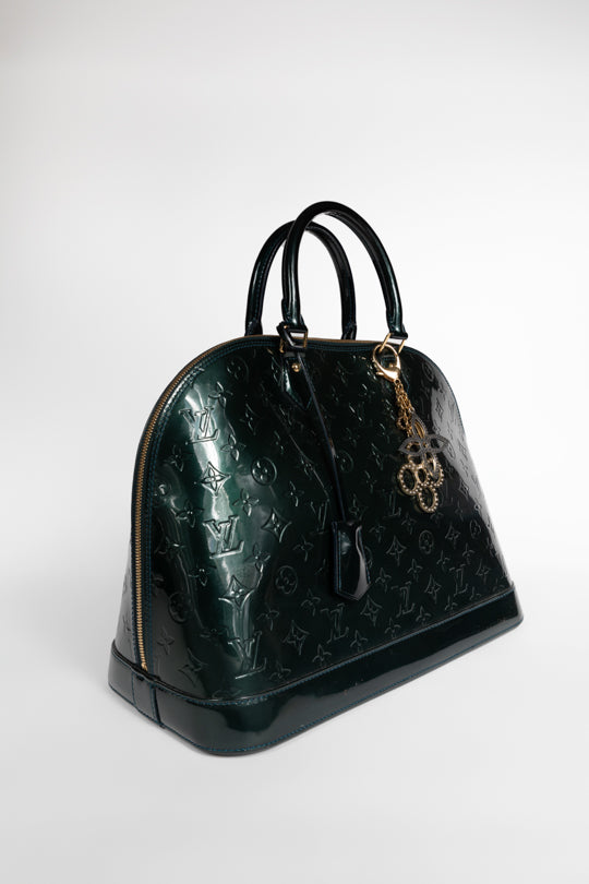 Monogram Vernis Alma GM Hand Bag (Chain Included)