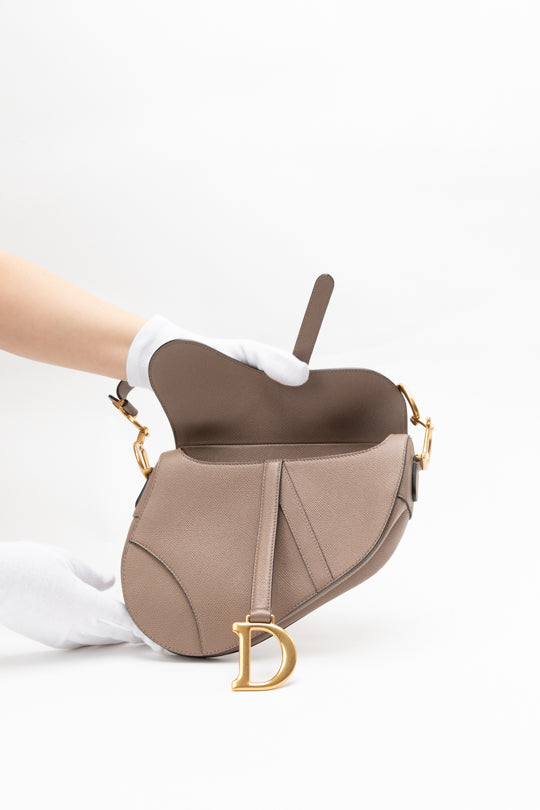 Grained Calfskin Warm Taupe Saddle bag