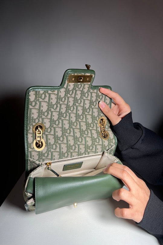 Dior X Harrods Oblique Pop-Up Collection Calf Skin Shoulder bag